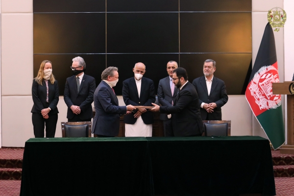 The Afghan Government and the Australian company signed 5 MoUs||